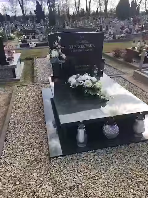 Nagrobki Pojedyncze