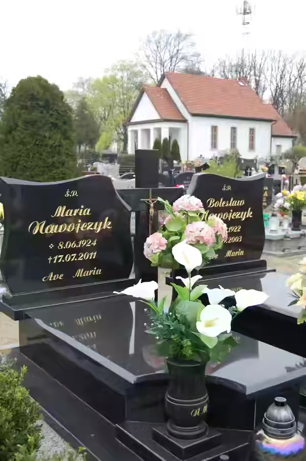 Nagrobki Podwójne