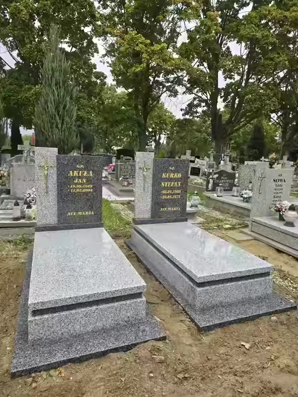 Nagrobki Podwójne