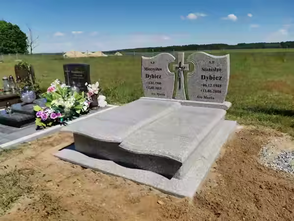 Nagrobki Podwójne