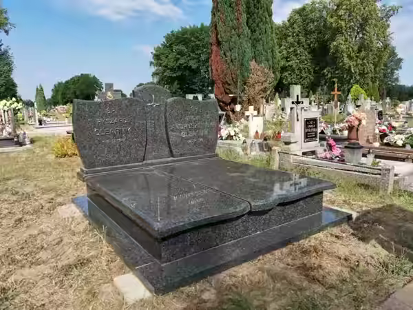 Nagrobki Podwójne