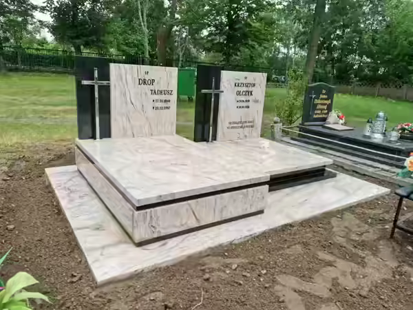 Nagrobki Podwójne