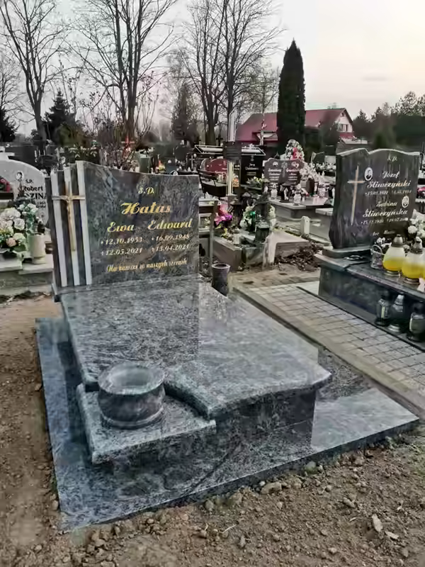 Nagrobki Podwójne
