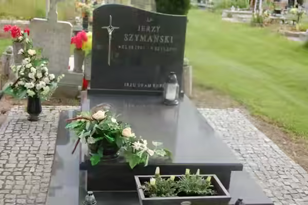 Nagrobki Podwójne