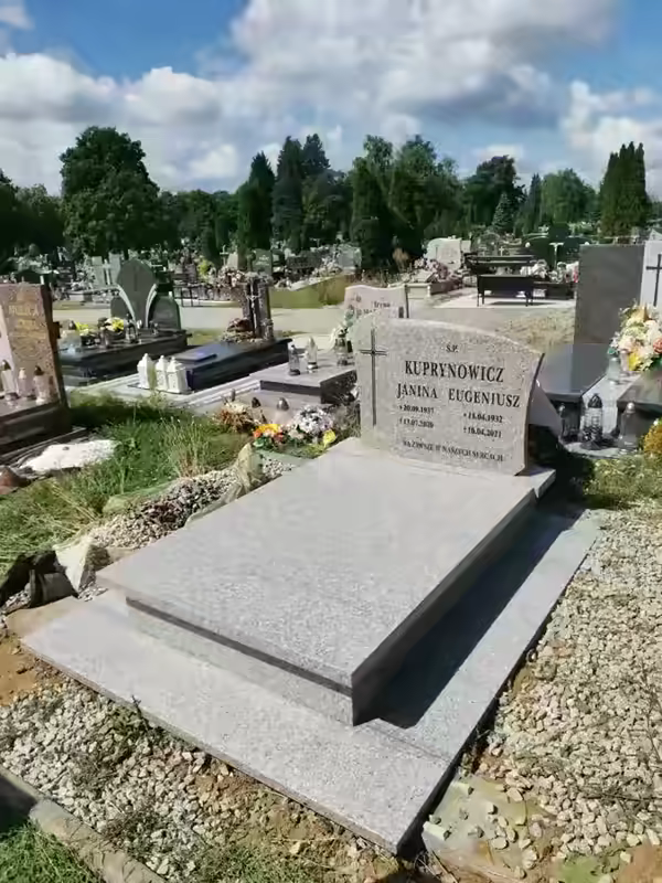 Nagrobki Podwójne