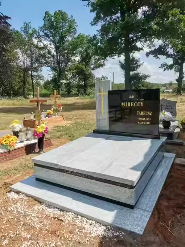 Nagrobki Podwójne
