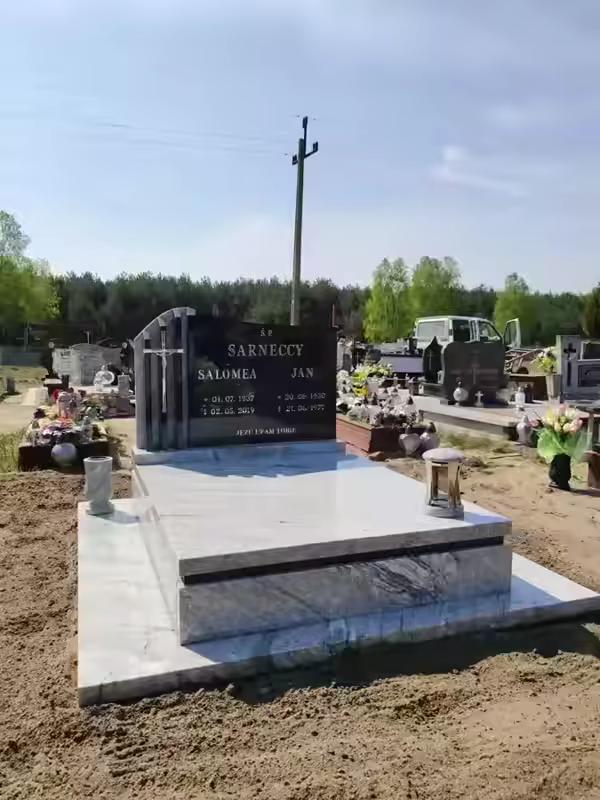 Nagrobek podwójny