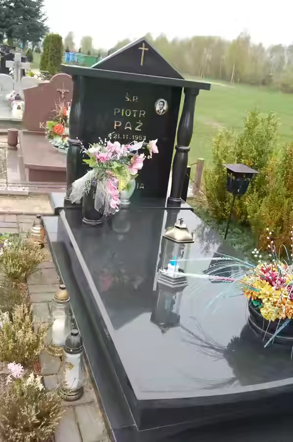 Nagrobki Podwójne