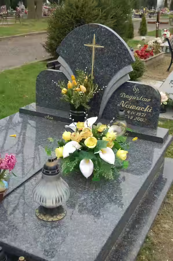 Nagrobki Podwójne
