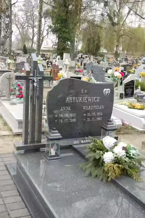 Nagrobki Podwójne