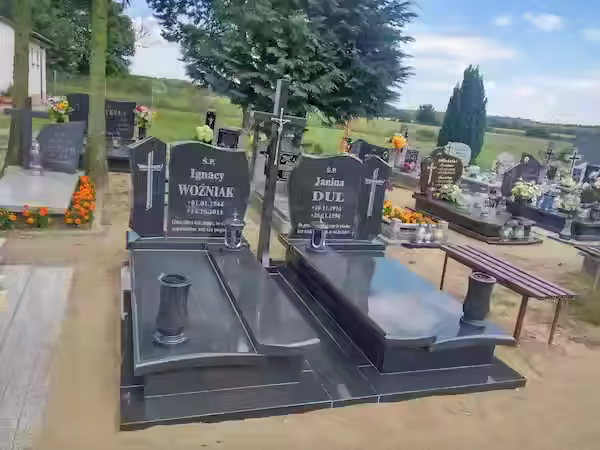 Nagrobki Podwójne