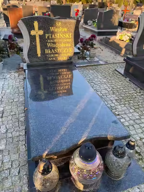 Nagrobki Podwójne