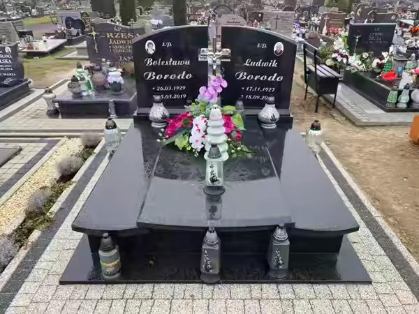Nagrobki Podwójne