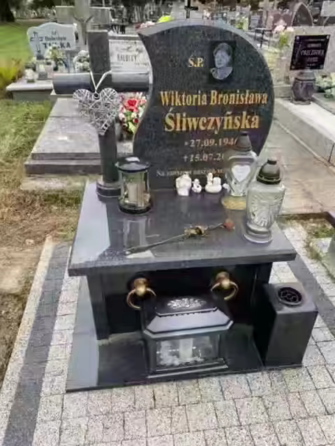 Nagrobki Podwójne