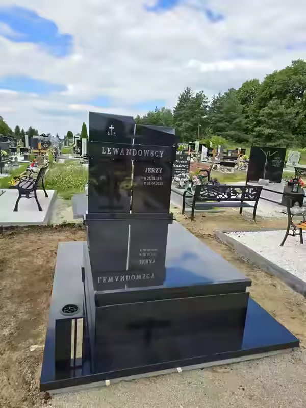 Nagrobki Podwójne