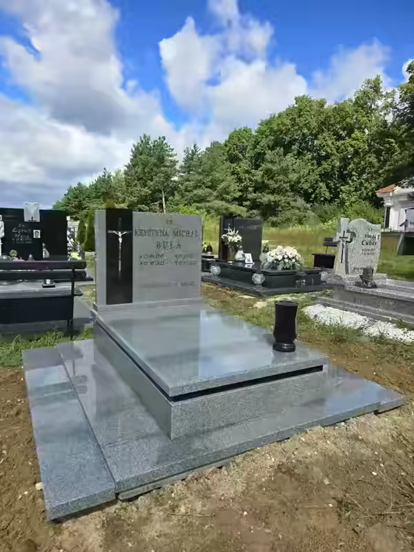 Nagrobki Podwójne