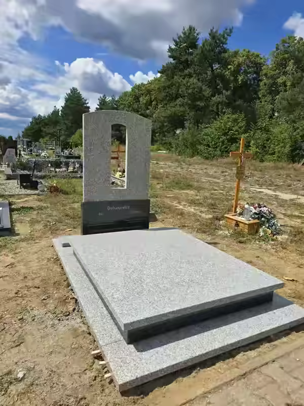 Nagrobki Podwójne