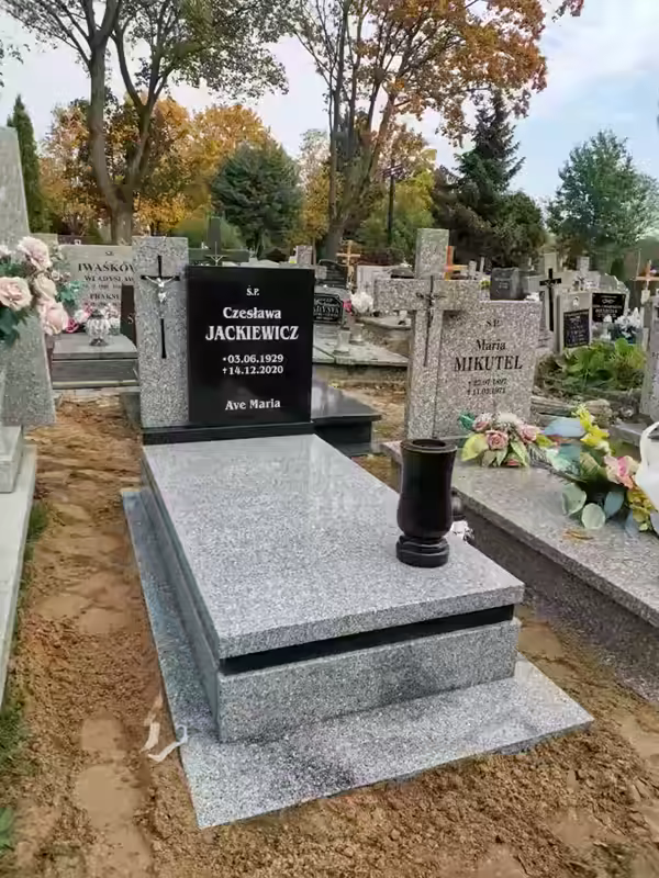 Nagrobki Pojedyncze